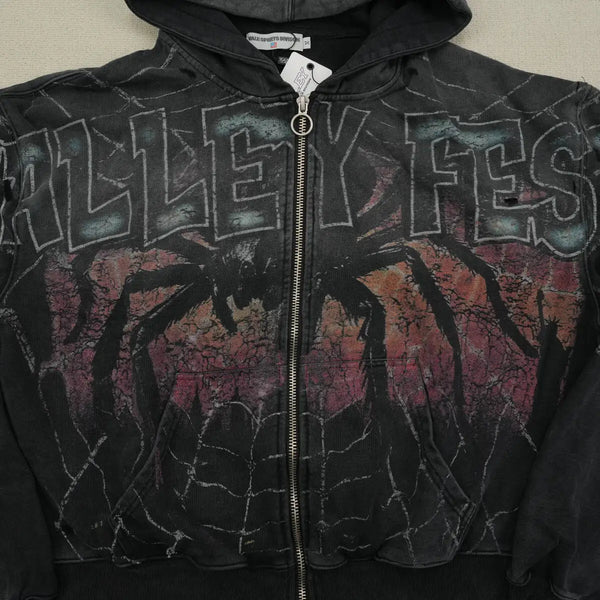 Vale Widow Graphic Zip Hoodie – Black