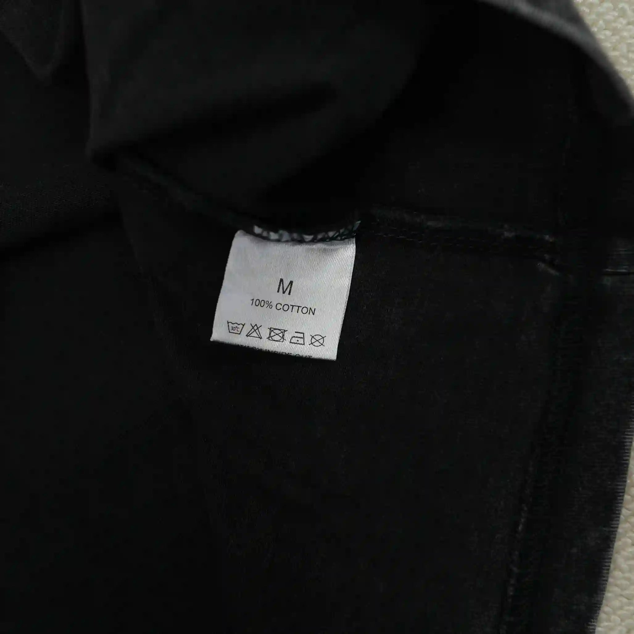 Valley Dreams Tee Vintage Black